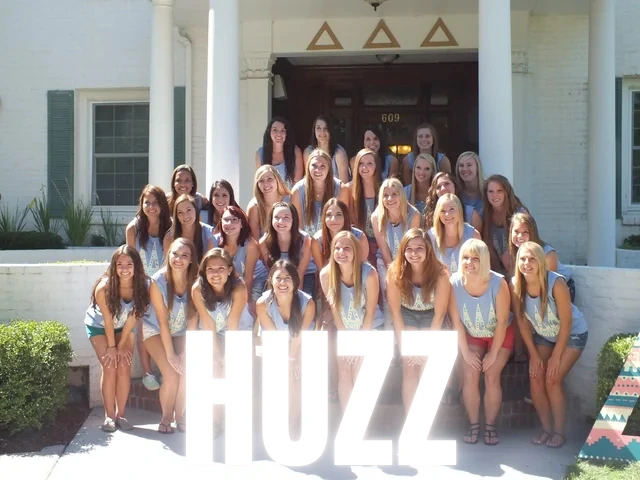 Huzz meme Coin Girls